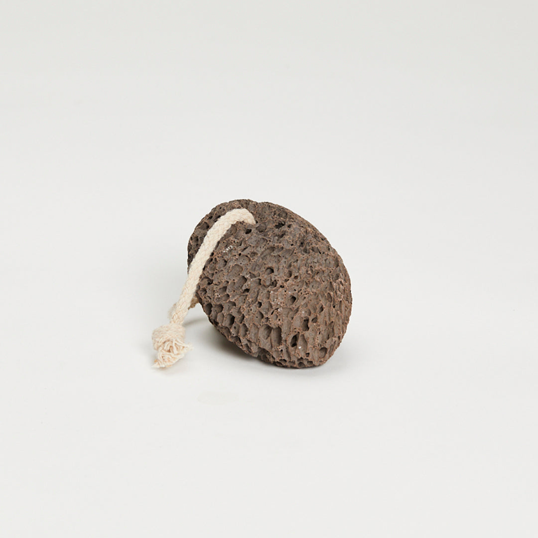 Natürlicher Bimsstein mit Kordel