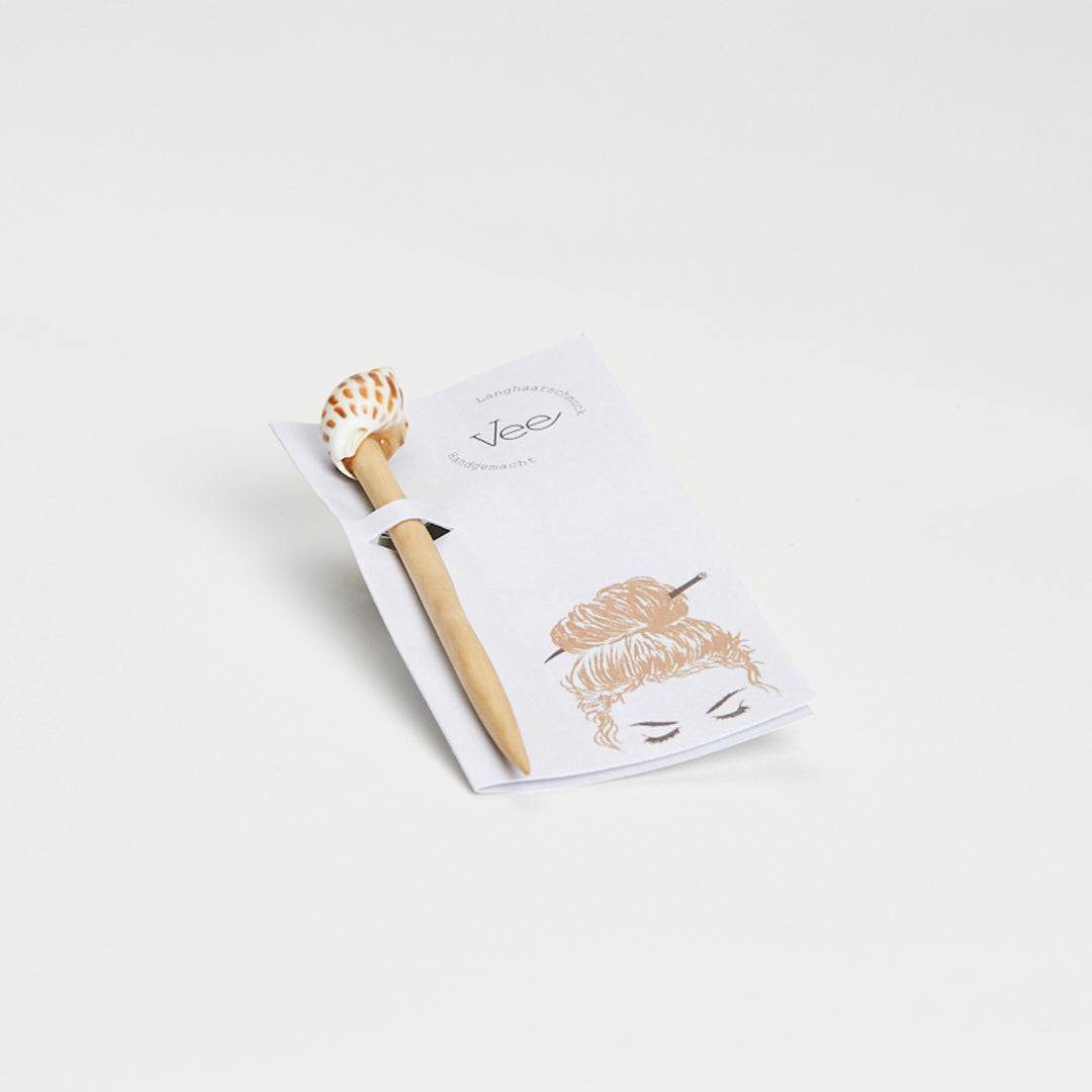 handgeschnitze Haarstäbe von VEE