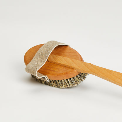 Körperbürste mit abnehmbarem Stiel