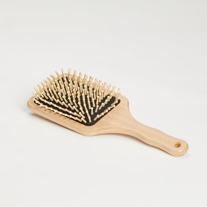 Haarbürste mit runden Holznoppen
